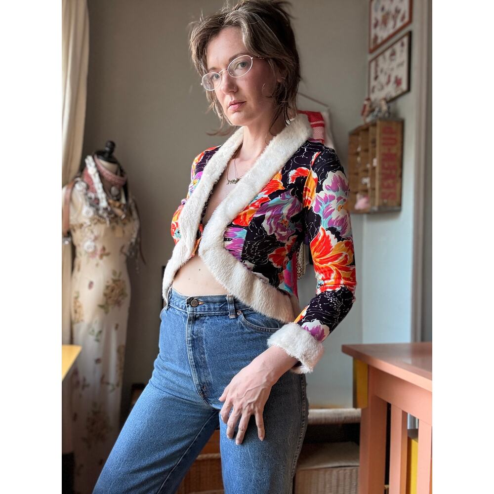 Vintage 70s Floral Faux Fur Trim Cropped Jacket | Disco Glam Bolero | M - Picture 6 of 13